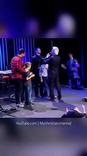 Anointing of the holy spirit benny hinn #bennyhinn #anointing