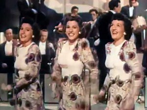 The Andrews Sisters - Three Little Sisters (1942)