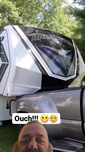 #rvfamily #rvlife #rv #5thwheel #trailers #motorhome #fails #fail #funnyfails #shorts #funnyvideos