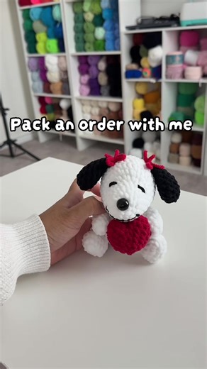 Yes, I make a lot of Snoopy & I’m not complaining! There’s plenty more to come too so stay tuned! ❤️ these two cuties went to a very loyal Snoopy customer 🫂 pattern is @chubbiesbyash #crochetersoftiktok #crochetingvideos #snoopyfinds #snoopyvalentine