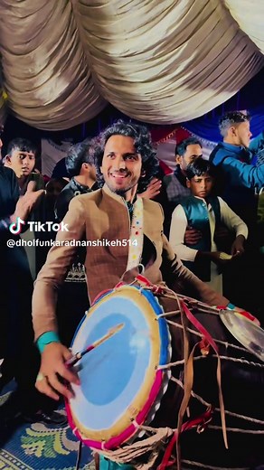 Catch the Beautiful Dhol Beat Performance