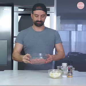 209K views · 1K reactions | Traditional Maltese Braġjoli (or Beef olives) filled with cheesy mozzarella goodness. For the whole recipe go on : www.ch-eat.co/recipes/bragjoli-with-mozzarella | Cheat.mt | Facebook