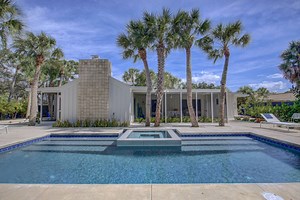 Siesta Key Vacation Rental | Pool Home w/ Spa, 3 King Beds, Lanais, Walk to Siesta Key Beach & Village Lux Mid-Century | Pool Homes | Home Rental