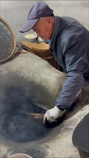 Exploring Anhui's Traditional Cuisine