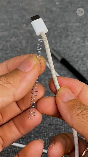 How to protect your phone charging cable. #diy #DIYCrafts #Crafting #LifeHacks | Jess | Facebook