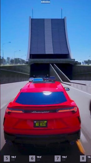 Squeezing a 2.2-ton Urus into a mini gap... 😳 #assettocorsa