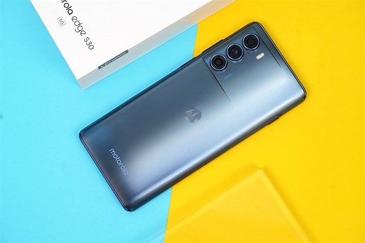 Motorola Edge S30 5G with a Snapdragon 888 Plus chip tags along with the Edge X30 - Gizmochina