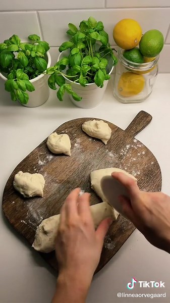 Fluffigt brytbröd med vallmofrön – Ditt nya favoritbröd!