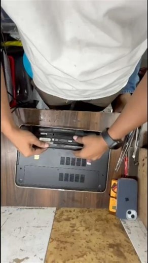 Laptop battery issue 🔋💻… #laptop #computer #laptoprepair #trending #viral