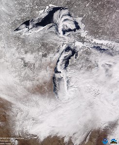 Best satellite loops ever show Great Lakes whirlwinds creating mini-blizzards