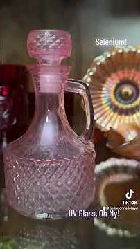 Uranium! Selenium! Cadmium! Different Types of UV Reactive Glassware