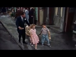 How lucky can you get? “In Artists and Models” (1955), Dean melted hearts with “The Lucky Song,” written by the great Harry Warren and Jack Brooks. Surrounded by children, Dean’s voice dances through the lyrics with that unmistakable warmth that made him everyone’s favorite. It’s one of those little movie moments that reminds you just how effortlessly Dean could turn a simple tune into pure joy. Nothjng sweeter than watching Dean’s interaction eith children. ♥️ The film was released in the US on