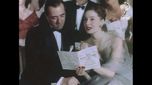 上世纪五十年代服装秀的历史影像