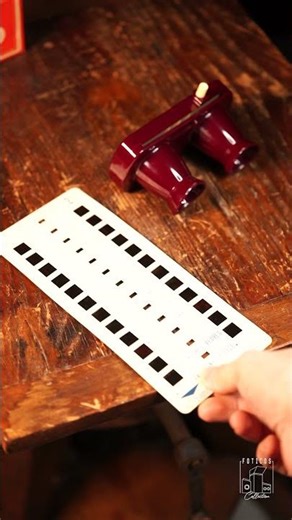 ROMO stereo viewers were manufactured in Paris