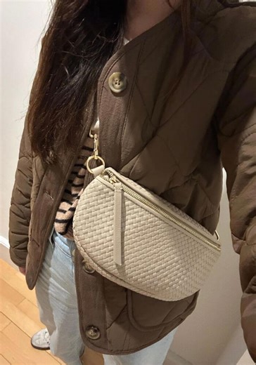 The belt bags to replace your diaper bag this spring