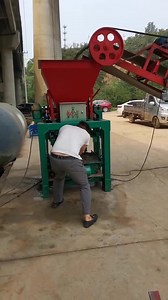 The cement block machine is simple in structure and easy to operate, and can be produced without being fixed on the ground.Especially for small rural construction teams, they will stabilize the machines wherever they are, and they will produce while they are working. The product cost is low, and the material cost of the building is greatly reduced. The frame structure building required by the builder is filled with bricks, which can also be produced on-site. | Banrong Brick Making Machine