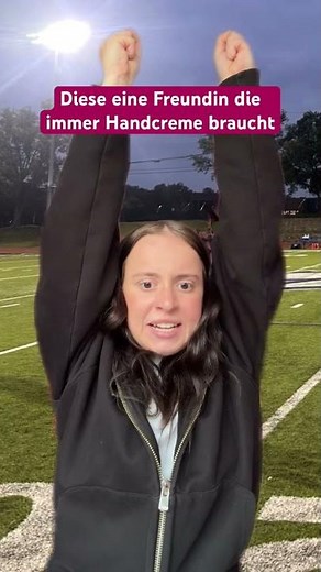 Advertisement The end😂😂 Thank you @KiehlsDeutschland for the soft hands🫂 #kiehlsdach #skincare