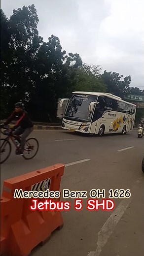 Pesona Single Glass bus Pariwisata PRESTIGE C3