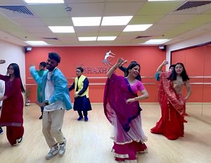 299K views · 10K reactions | Garba vibes Vishakha's : A Dance and Music Training Institute #garba #navratri2023 #kidsclasses #danceclasses #vishakhasdance | Vishakha's : A Dance and Music Training Institute | Facebook