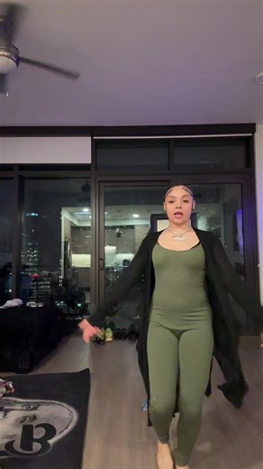 Linnette💰💕 (@theerealnettee)’s videos with original sound - mikeynyc