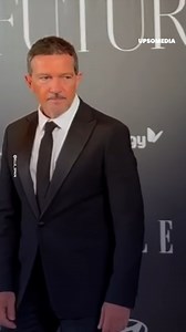 Antonio Banderas and his wife, Nicole Kimpel, were invited to the Elle for Future 2024 event, but their evening was anything but romantic. Although his wife looked radiant, the actor ignored her, and the expression on his face set alarm bells ringing. | Icons