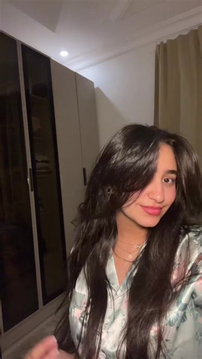 Creating Volumized Bangs Tutorial