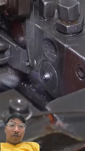 Factory Screw Making Process ✨ #machine #factory #manufacturing #manufacturingskills #viral #shorts
