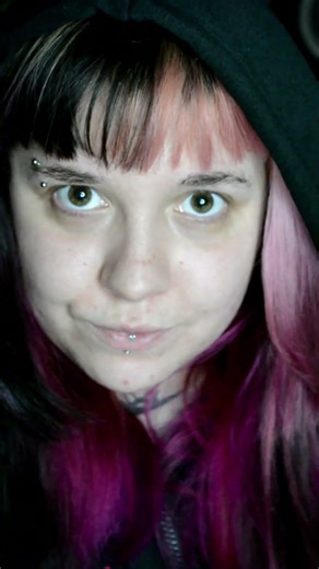 Dark Aesthetic Red Makeup Look #makeup #gothic #alternative