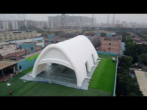 Viral Giant Inflatable Structure—Workers Can’t Get Enough! 🎪