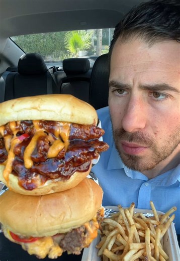 Marathon Burger: The Hottest Spot for Food Reviews in LA