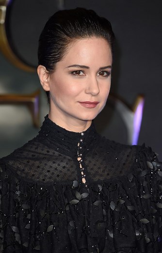Katherine Waterston | Actress, Producer