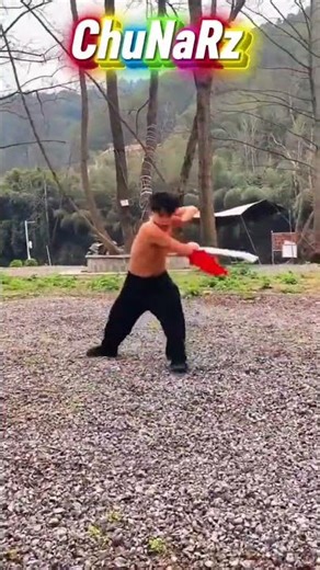 Shaolin kung fu training, kung fu fitness workout, shaolin monk meditation, martial arts trainin