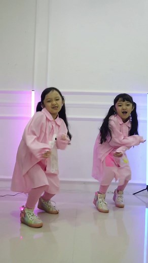 Sikembar nya Papapidy on TikTok