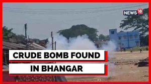 #BreakingNews | Violence breaks out in #Bhangar; Crude bomb found on road @KamalikaSengupt with #groundreport on the Bengal's Panchayat Polls | @aayeshavarma | News18