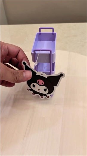 Remove Shopping Tags in 5 Seconds! 😱 No Scissors Needed ✂️ #LifeHack #homehack #pricetag #viral