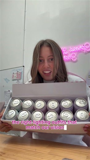 A little look into what a new product photoshoot day actually looks like... 💖#trending #glittergirl