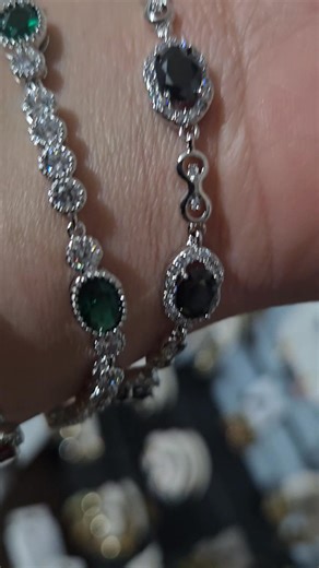 Pulseras diferentes colores de diamantes $9 | LC jewelry