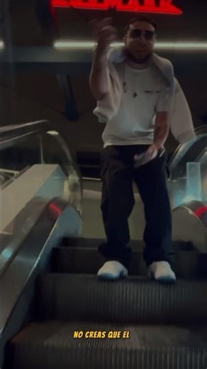 👁️🤯el primer trap del #2026 #maicstayla #musicshorts #traplatino #newmusic