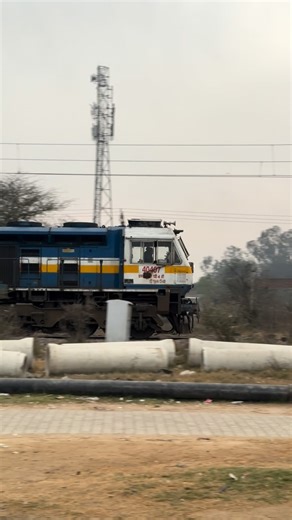 THE_BURNINGHOODS on Instagram: "WDP4D 40407"