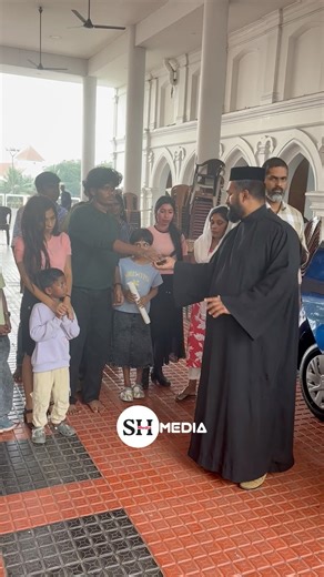 പള്ളിയിൽ അച്ഛനും പ്രാർത്ഥിക്കാൻ താക്കോൽ സ്നേഹത്തോടെ കൊടുക്കുന്ന കിച്ചു #reels #love #shotrs