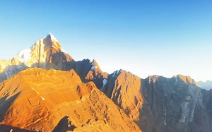 人生中第一座雪山，四姑娘山 最全攀登实录，看完就懂