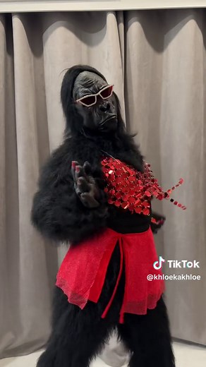 Britney Spears Remix Song of P Diddy - Dance Performance