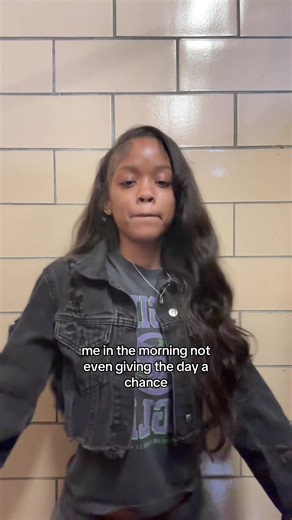 tristyn (@0mgtr1styn)’s videos with Madeintyo Hunnid dolla bills X boss lil pump - flowzia