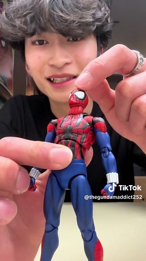 Unboxing & Review of Mafex Ben Reilly Figure | Marvel Spider-Man Toy