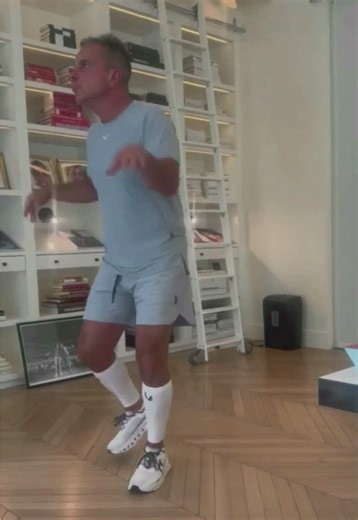 Sebastian Maniscalco: Grateful Reflections on 2025