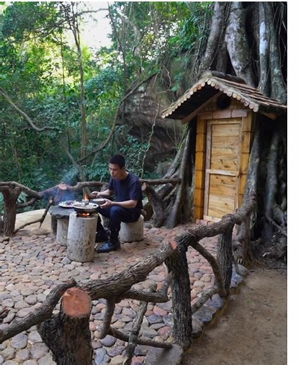 How to Create a Secret Hiding Place in a Tree Trunk