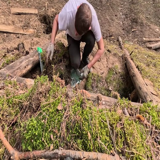 4.6K views · 63 reactions | #survival #outdoorlife #primitive | Movie Fan | Facebook