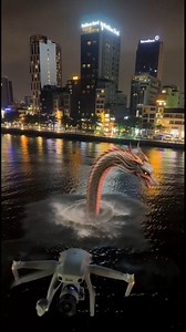 Dragon popped up in lake (พะยานากในเมือง) | Gnav S Eey