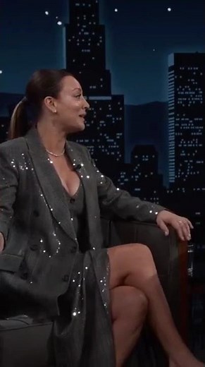 Kaley Cuoco #celebritylegs #legsgalore