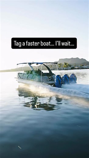 ‼️FOR SALE: 2025 Trifecta Triple RF9 DC 3.0 Price: $495,000 Fuel Tank: 150 gallons Length: 29′ overall Key Details: • 2025 model year • Aluminum hull • Powered by triple outboards: three Mercury 500HP motors • 15 hours • Custom bimini • Polished pontoons DM for details | Macro Media